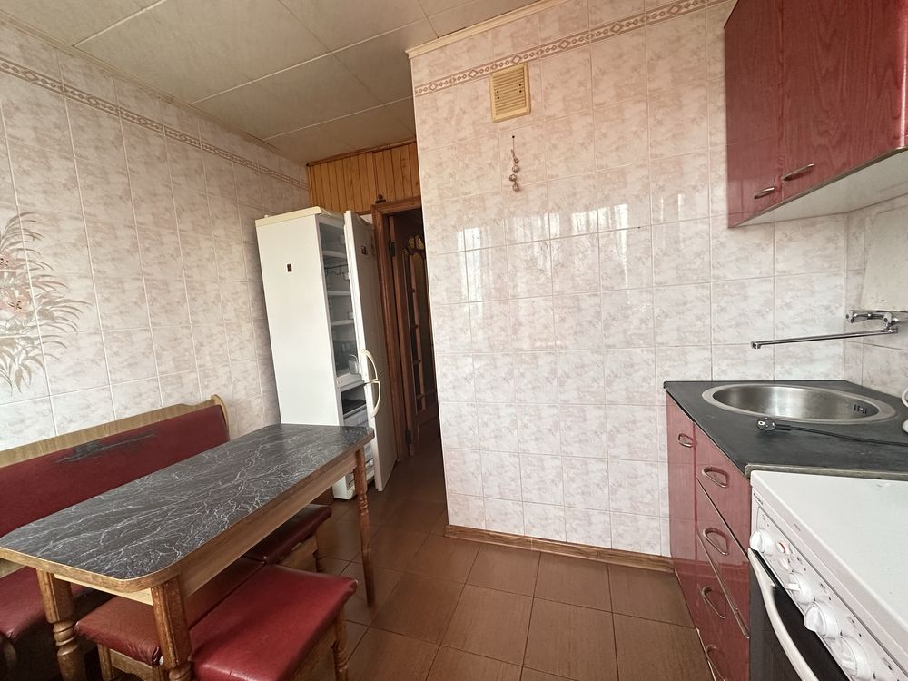 3-Room Apartment on Malyshka Street, Near Darnytsya Metro