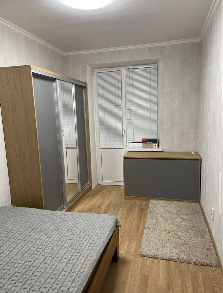Long-term apartment rental at Yaroslav Mudry Street 38