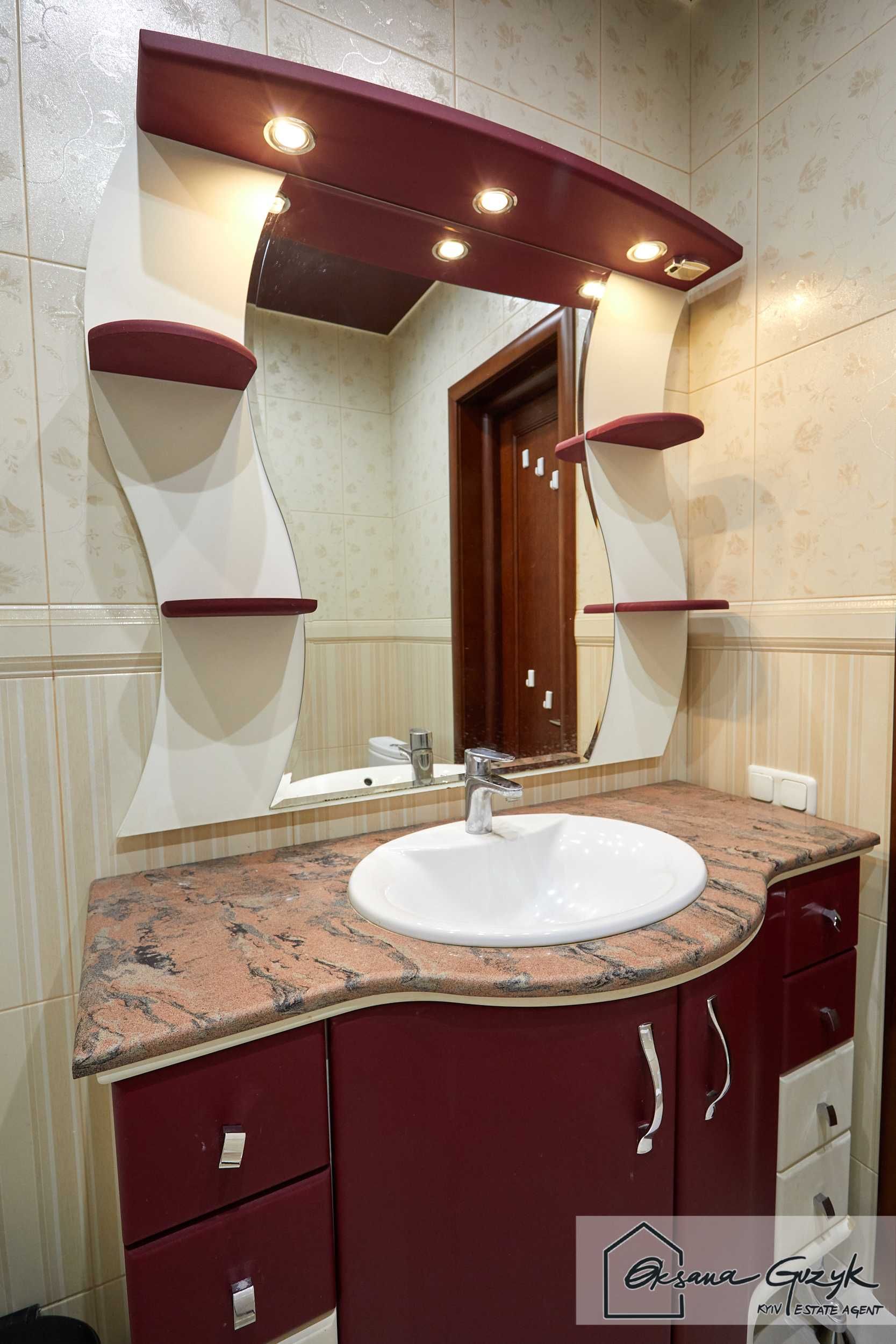 Spacious 3-Bedroom Apartment Near Lake with Modern Amenities