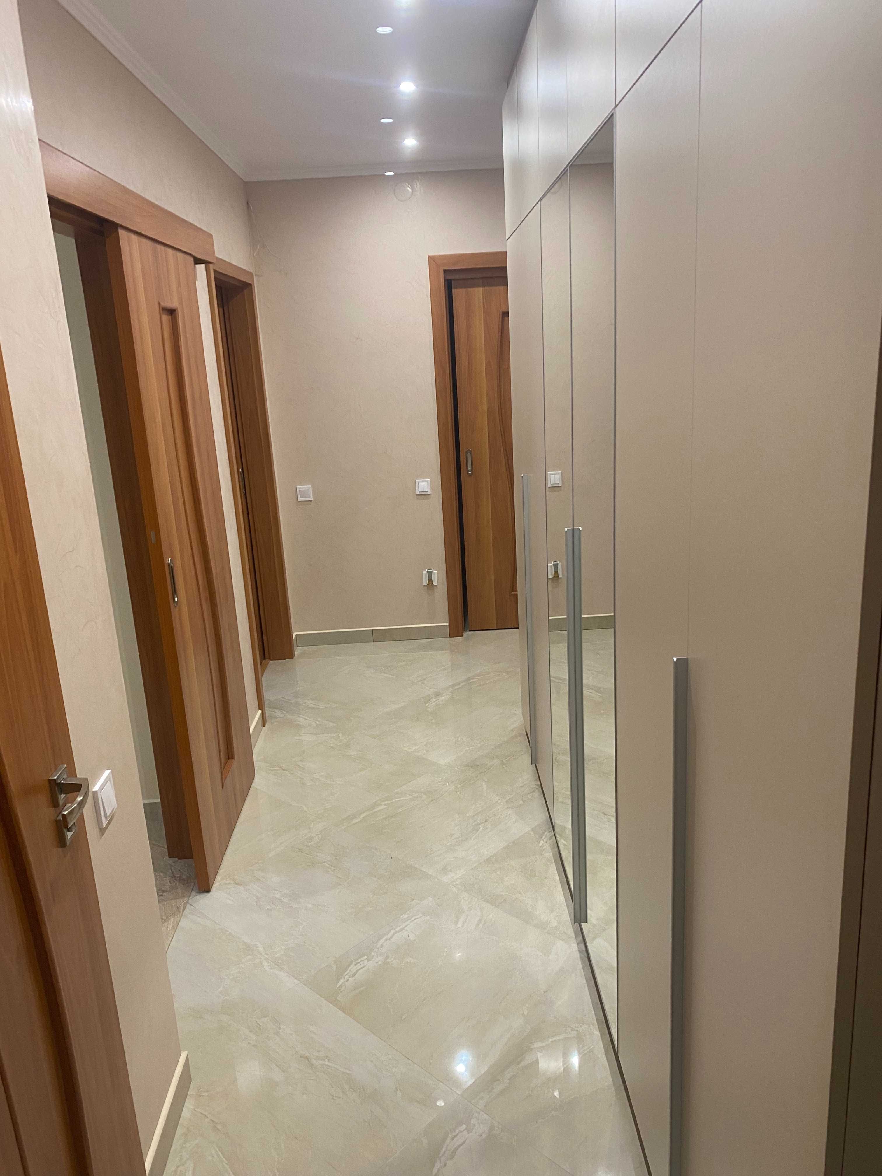 Modern 1-Bedroom Apartment Near Spartak Mall