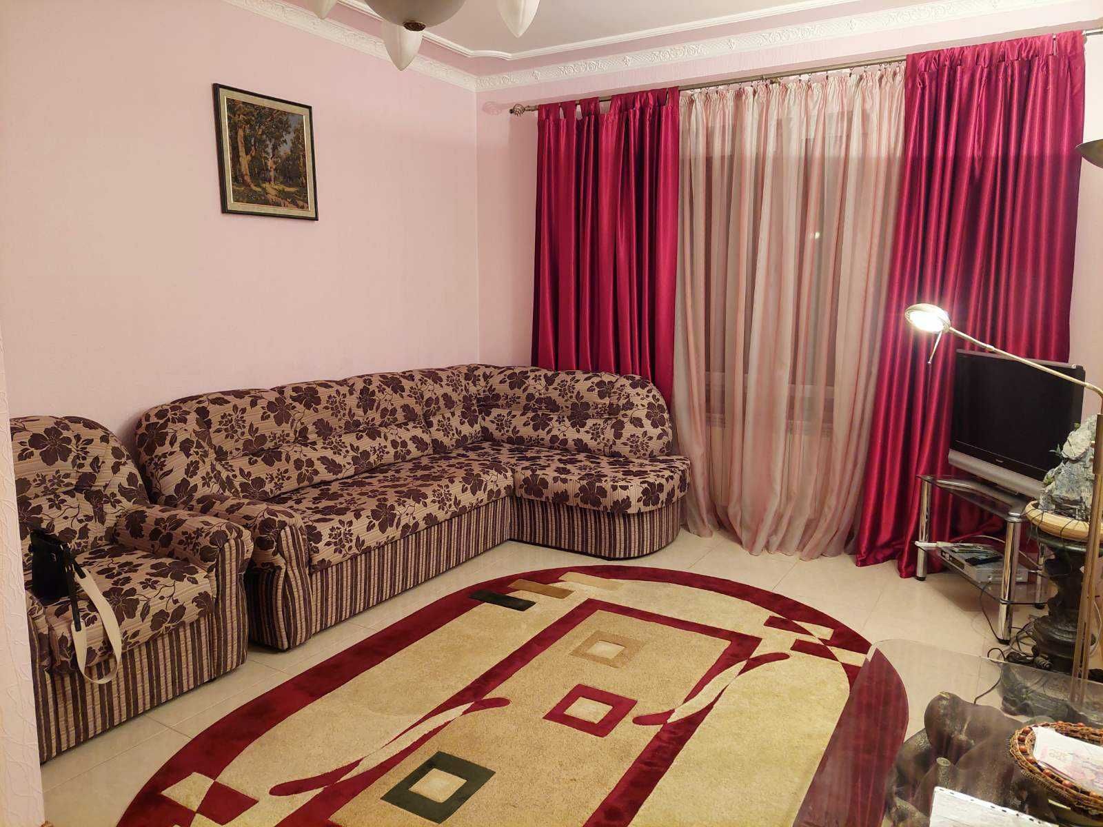 2-Room Apartment in Truskavets City Center