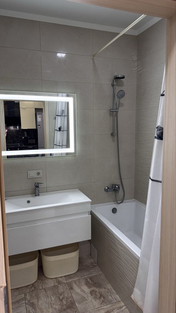 2-Room Apartment with Sea and Park View on Kamanina