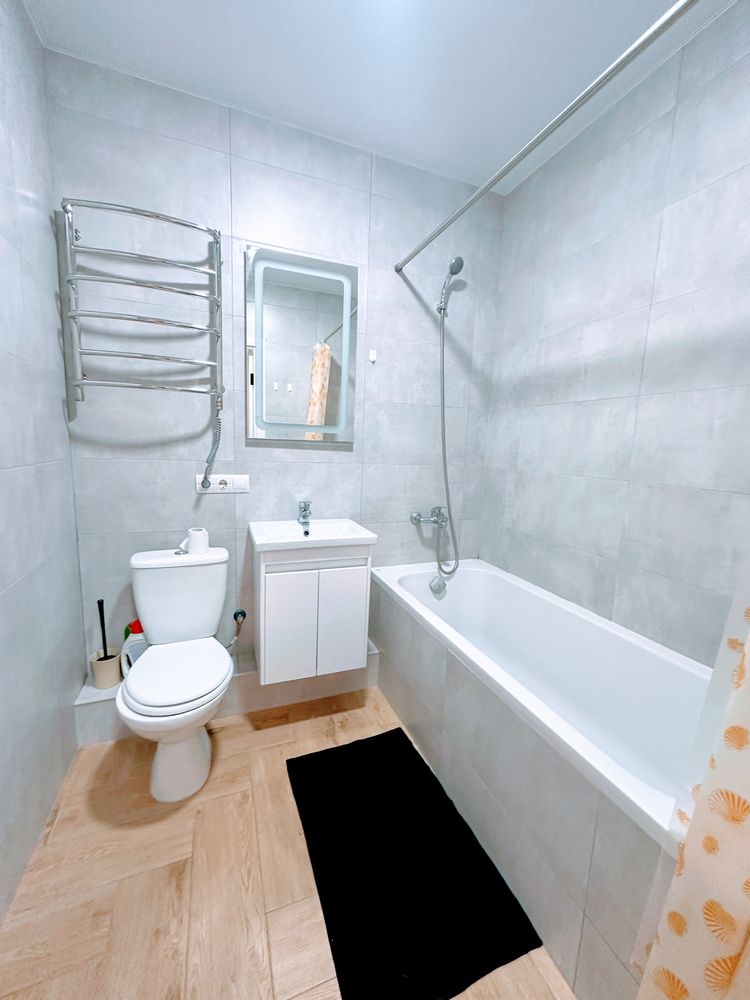 1-bedroom apartment near Osokorky Metro, Boris Gmyri Street 20