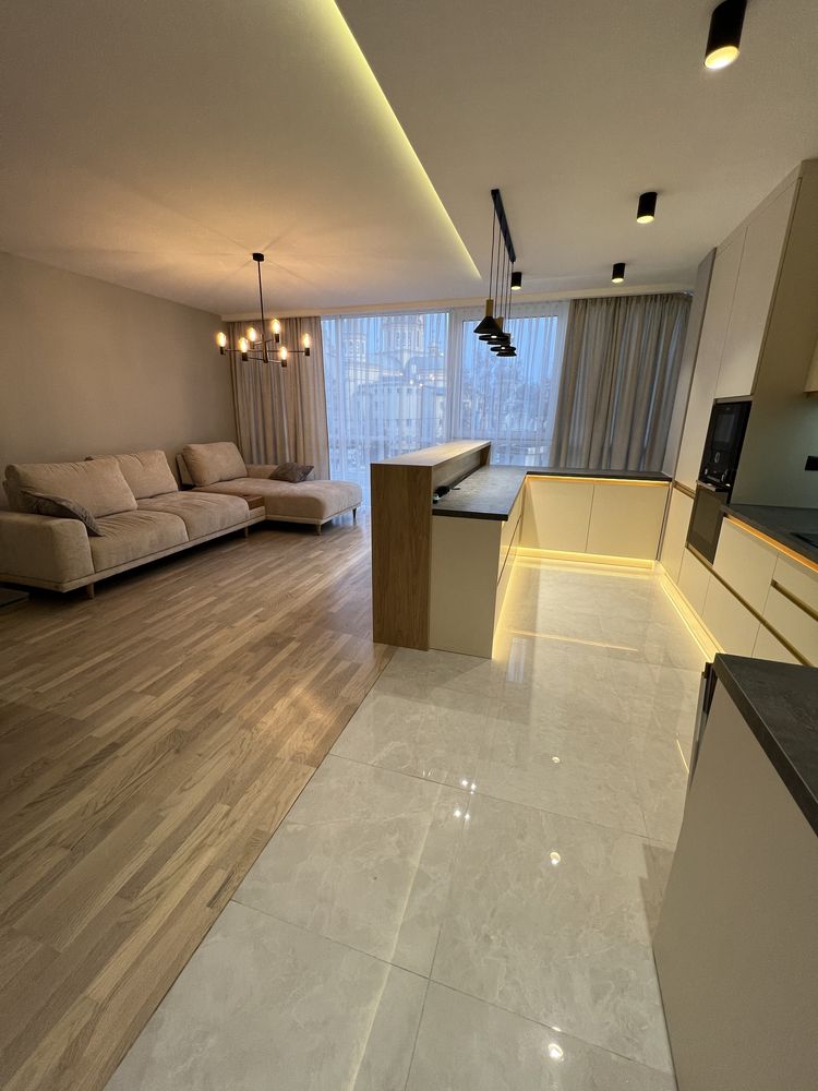 2-Room Apartment with Designer Renovation on Horodoska Street