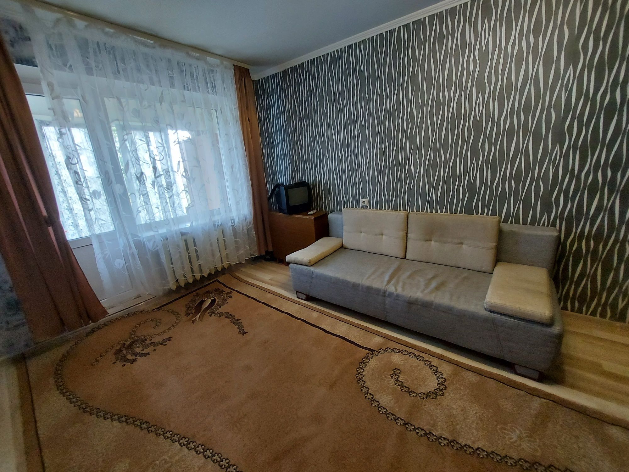Квартира рядом с Киевским рынком, близко к Глушко, 5 этаж