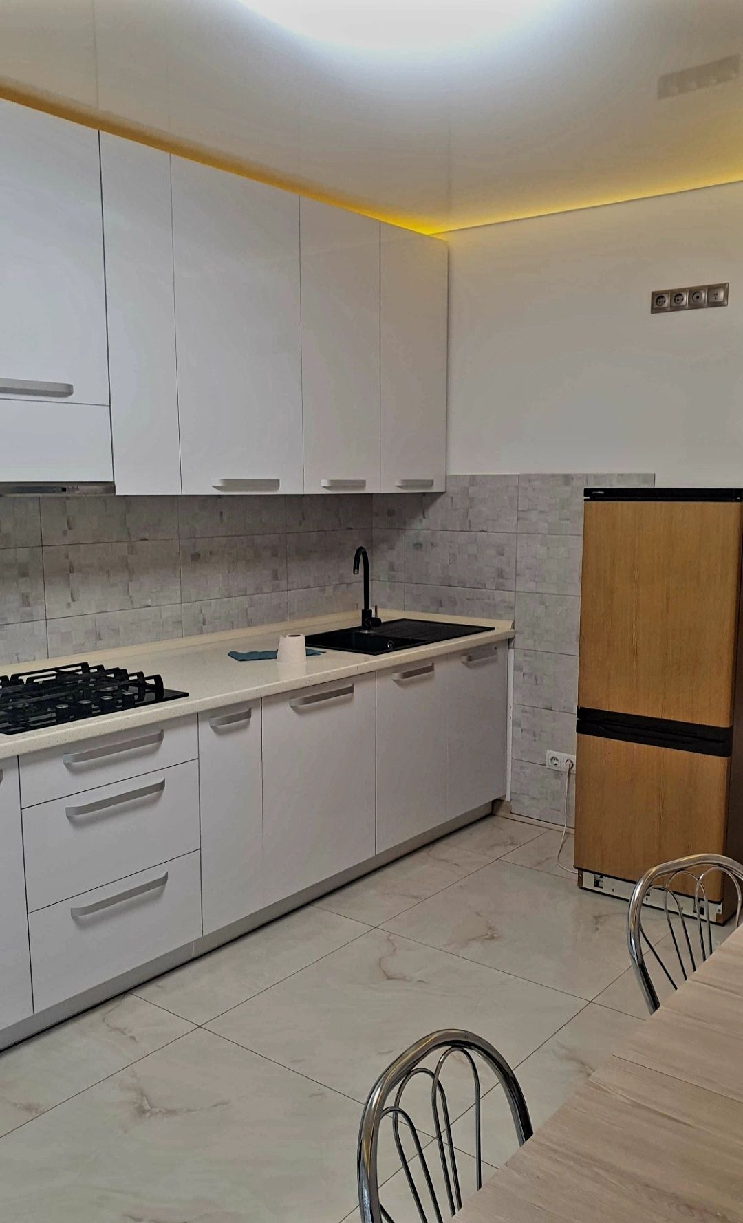 Modern 3-Bedroom Apartment with Autonomous Heating