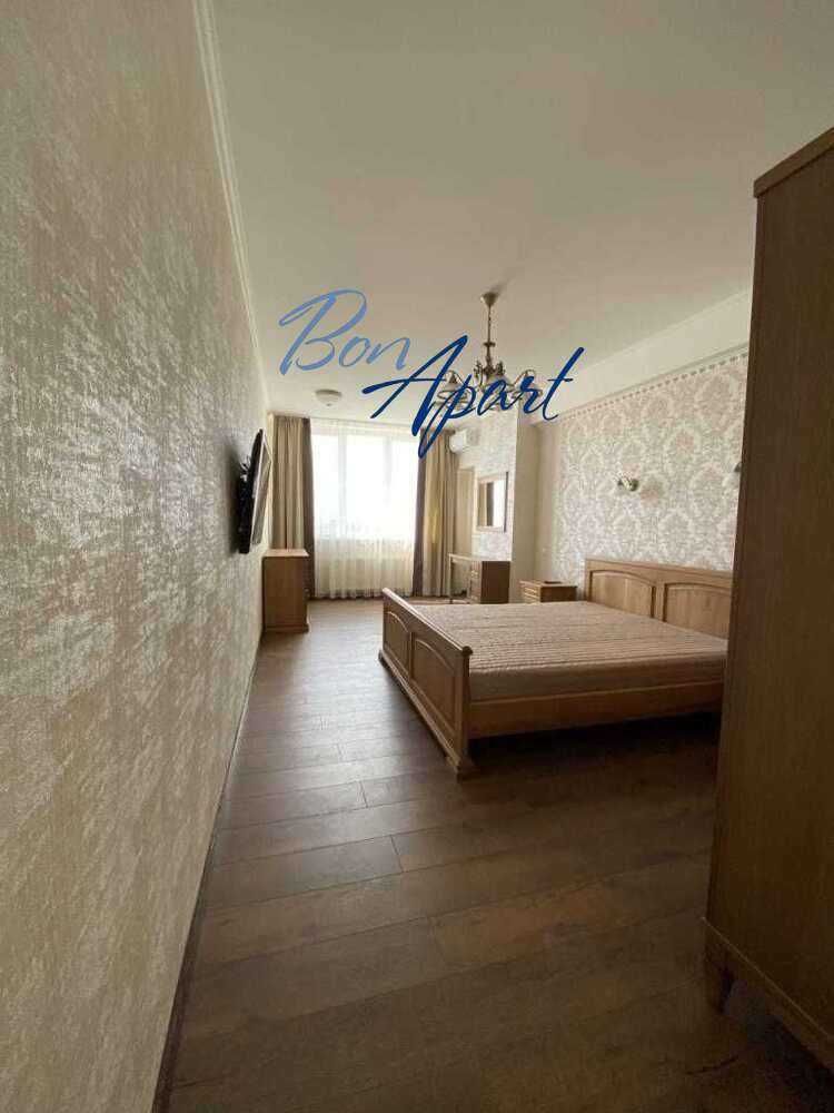 Modern 2-Room Apartment in Solom'yansky District with Quality Renovation