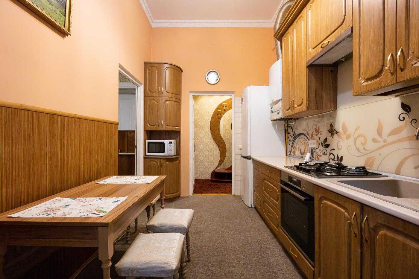 Spacious 3-Bedroom Austrian Apartment in Central Lviv
