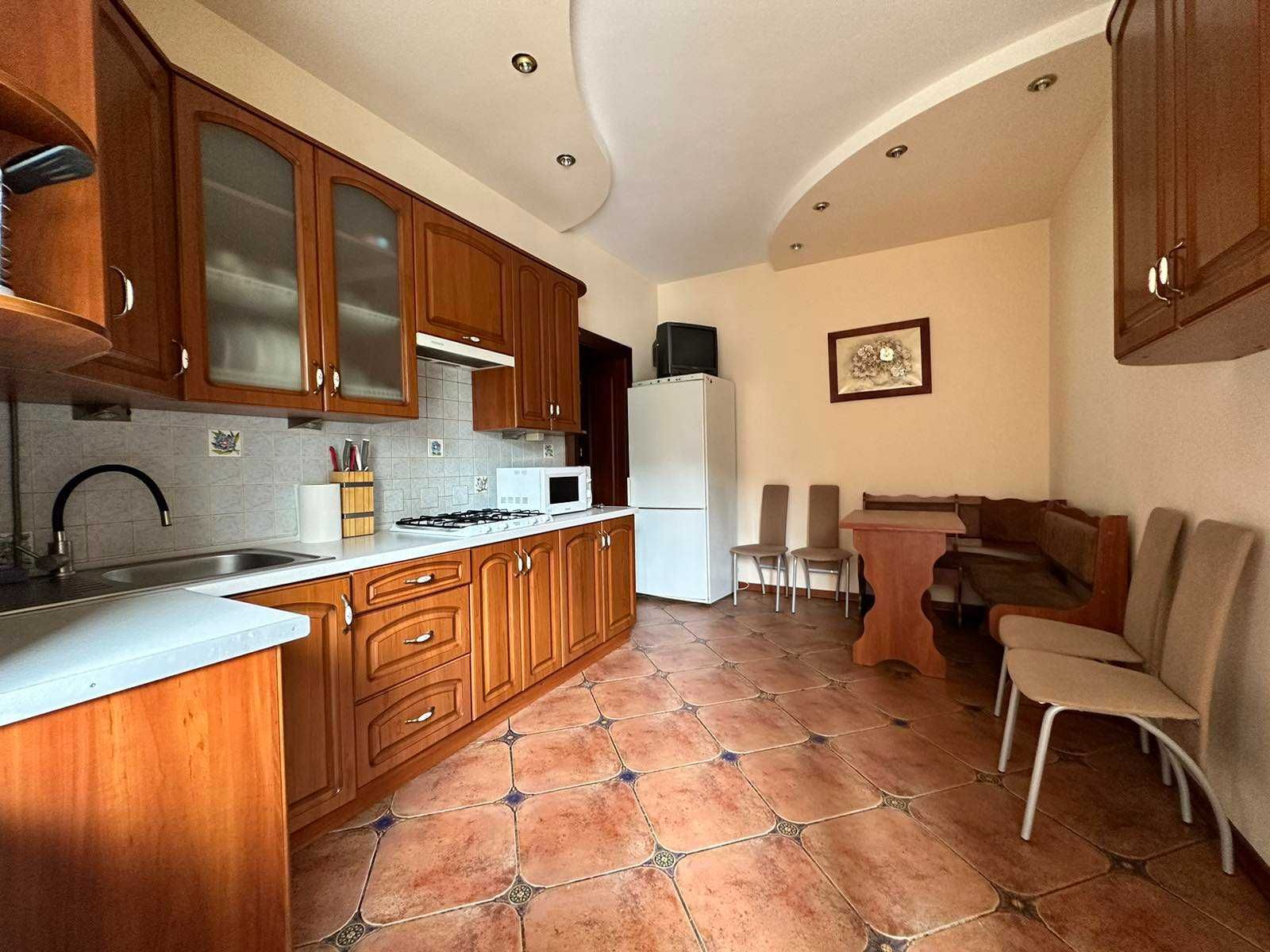 2-Room Apartment in Podillia, New Building with Individual Heating