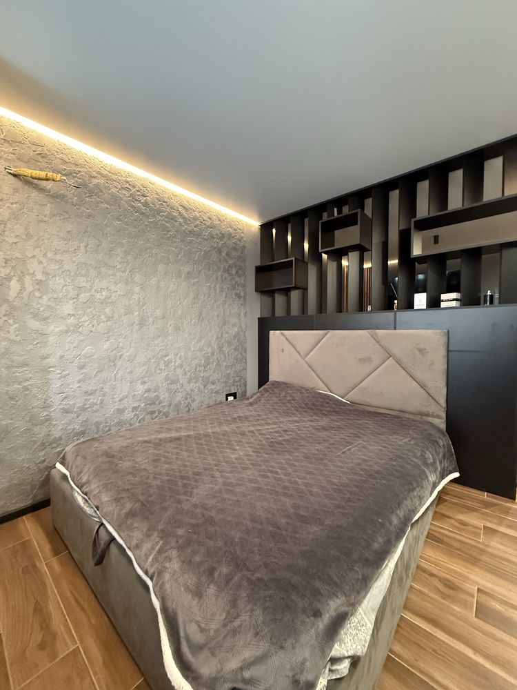 1-bedroom apartment on central Mytnytsya with full furnishing