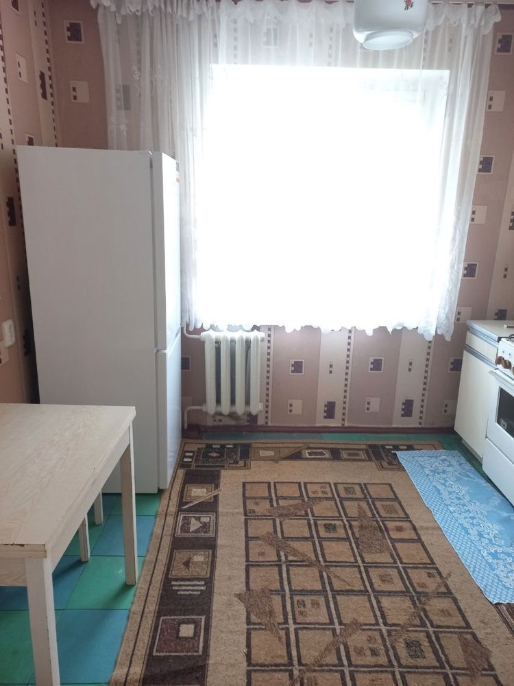 9-Floor Apartment with Gas, Clean Entrance, Near School and Kindergarten