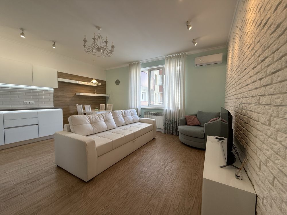 Spacious 2-bedroom apartment in Parkovyi Complex