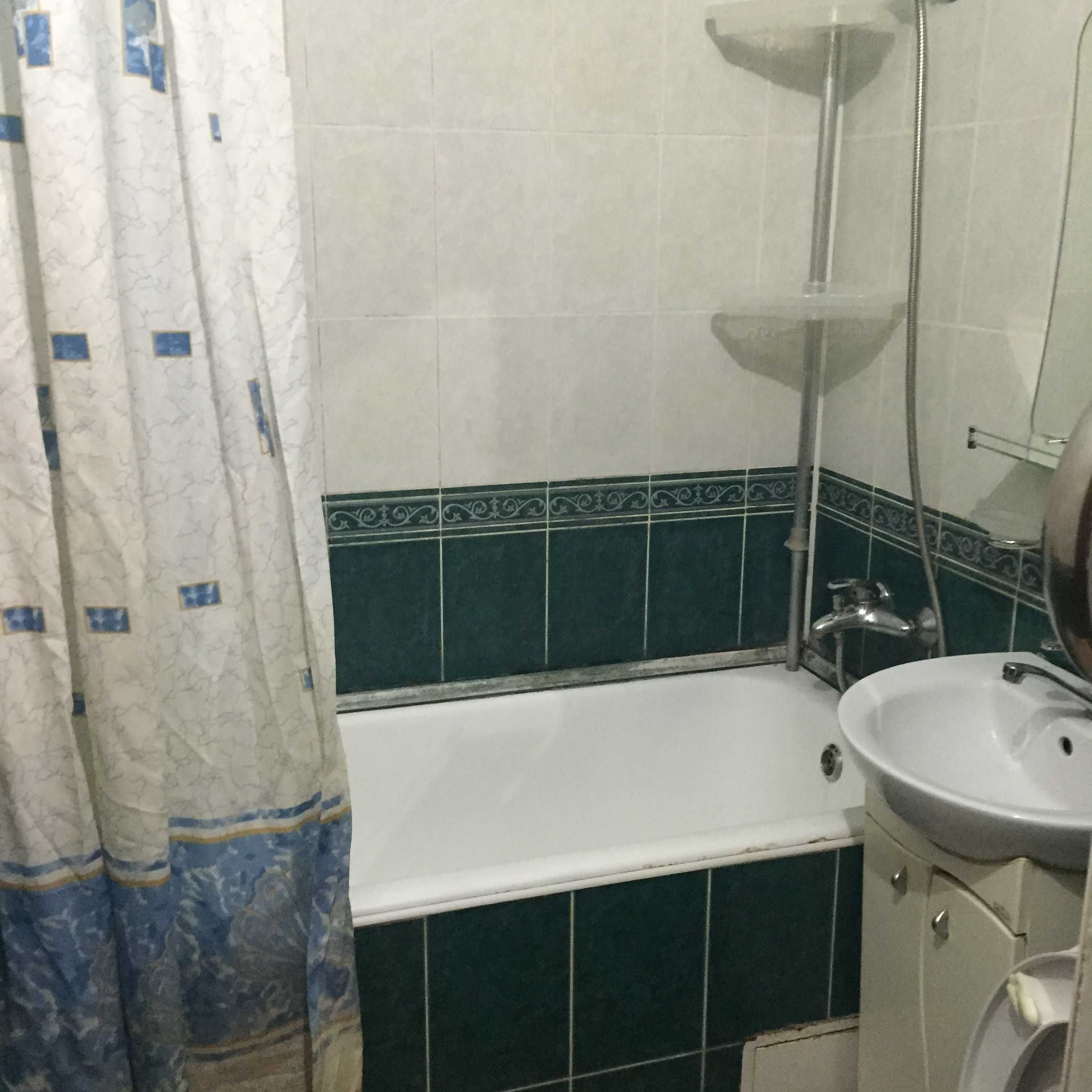 1-Room Apartment on Stetsenko Street with Furniture and Appliances