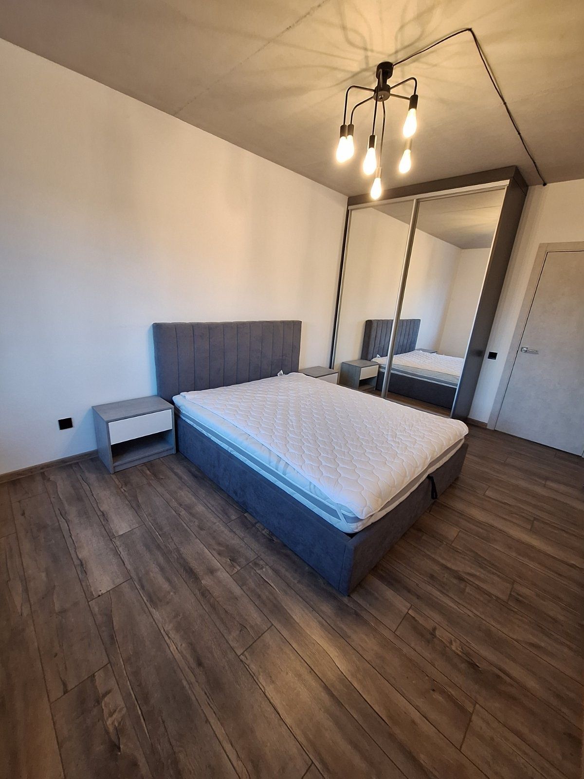Modern 2-Bedroom Apartment with Individual Heating