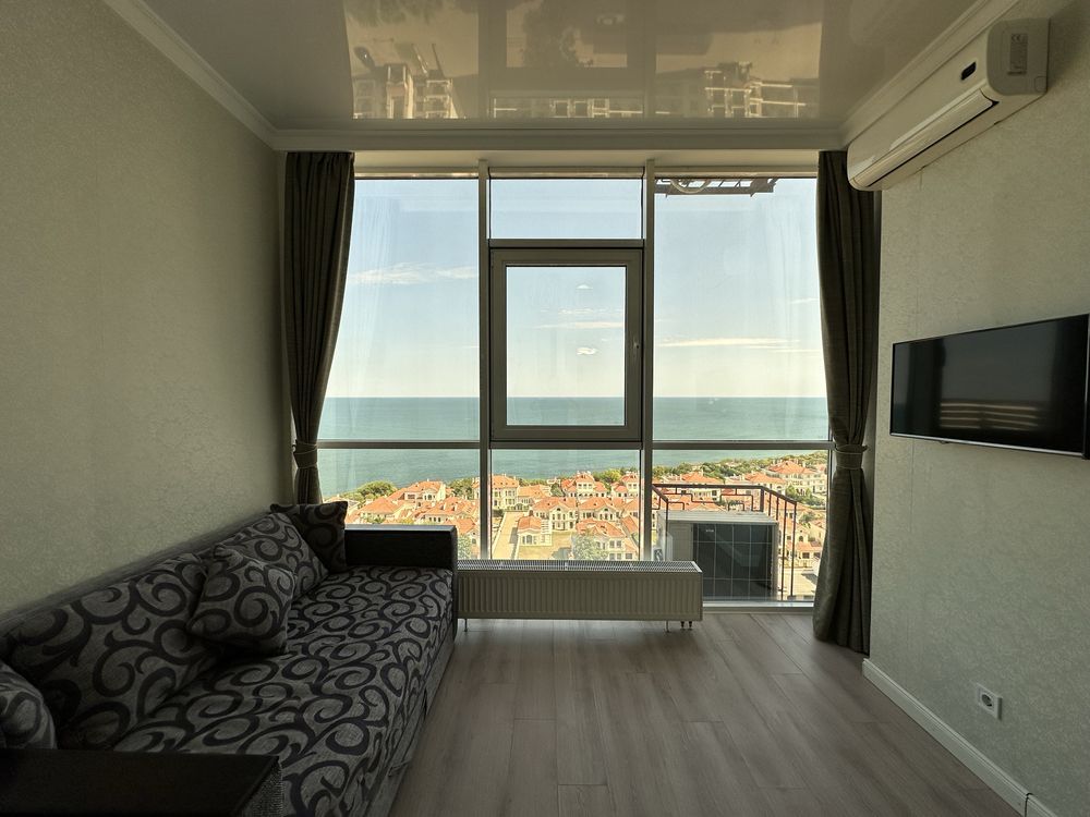 Luxury Sea View Apartment in Premium Complex