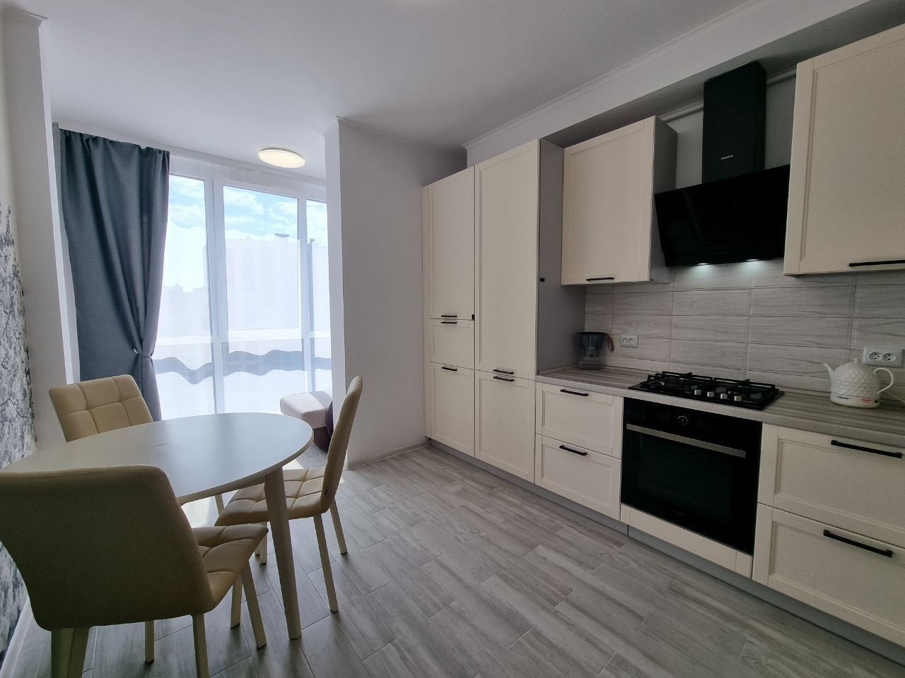 1-Room Apartment in Semytsvet Residential Complex, 8th Floor