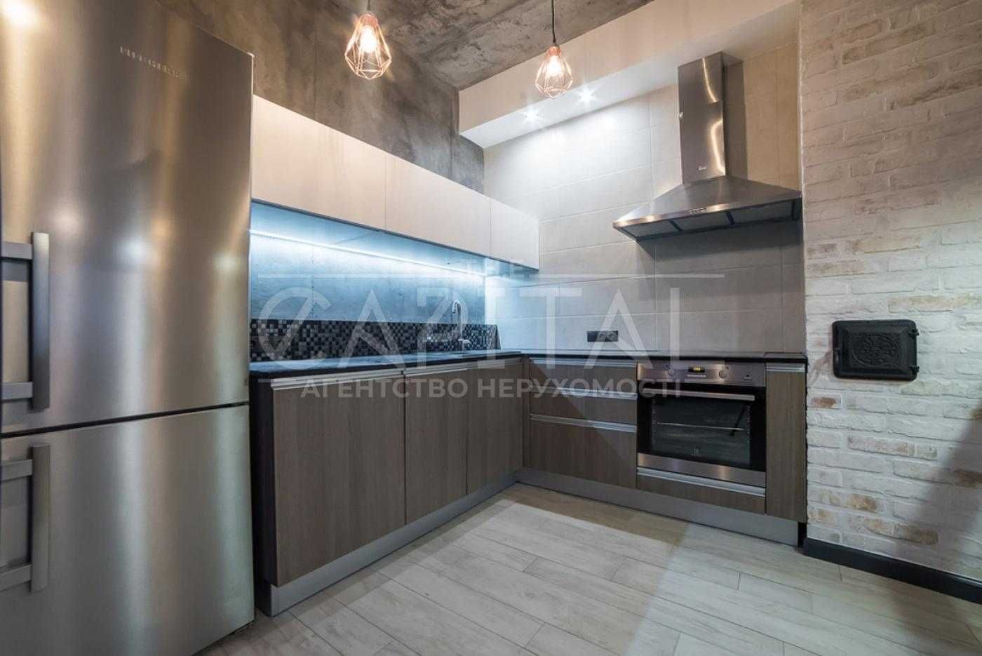 Modern Designer 2-Bedroom Apartment in Novopecherski Lipki