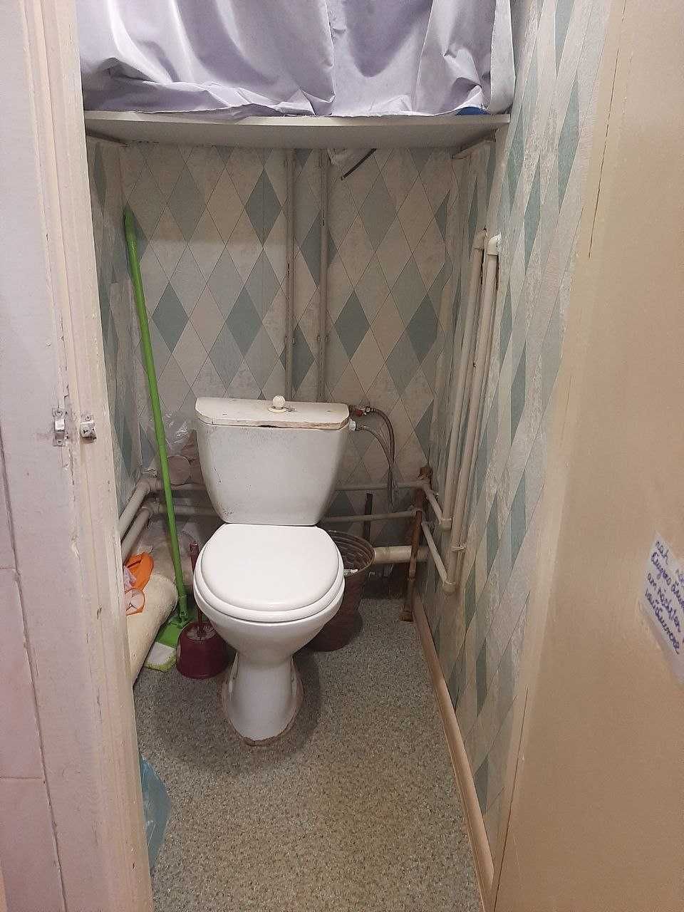 Spacious Studio with Private Sink Near Metro