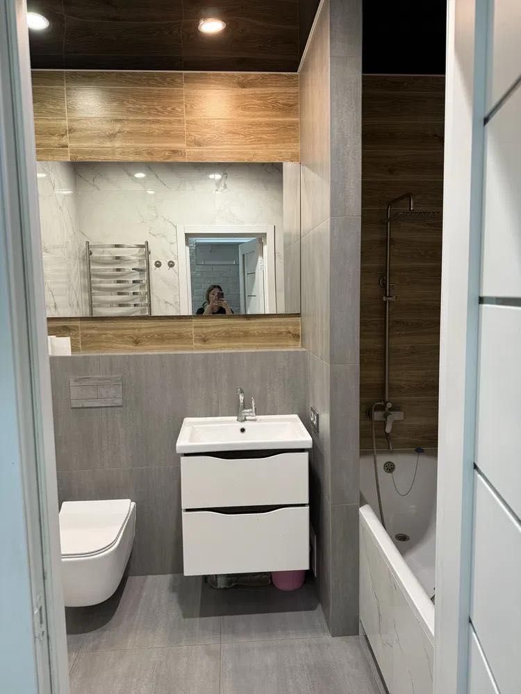 Spacious 1-Bedroom Apartment with City View in Shchaslyvy Complex