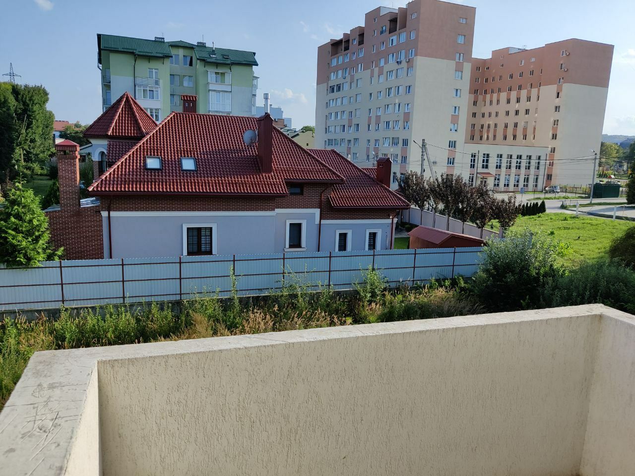 1-Bedroom Studio Apartment in Vynnyky, Lychakiv District