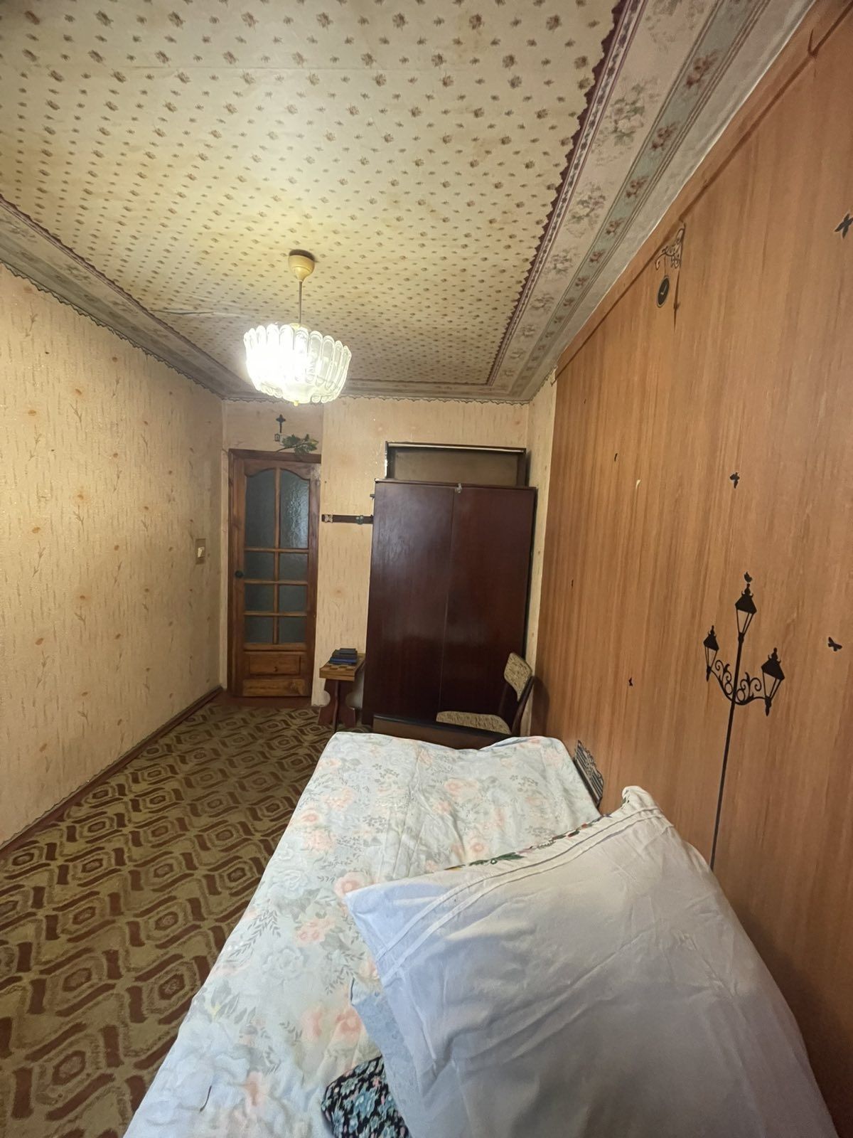 Furnished 1-Room Apartment with Utilities and Internet