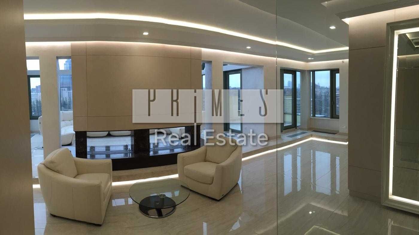 Luxurious Penthouse with Botanical Garden Views