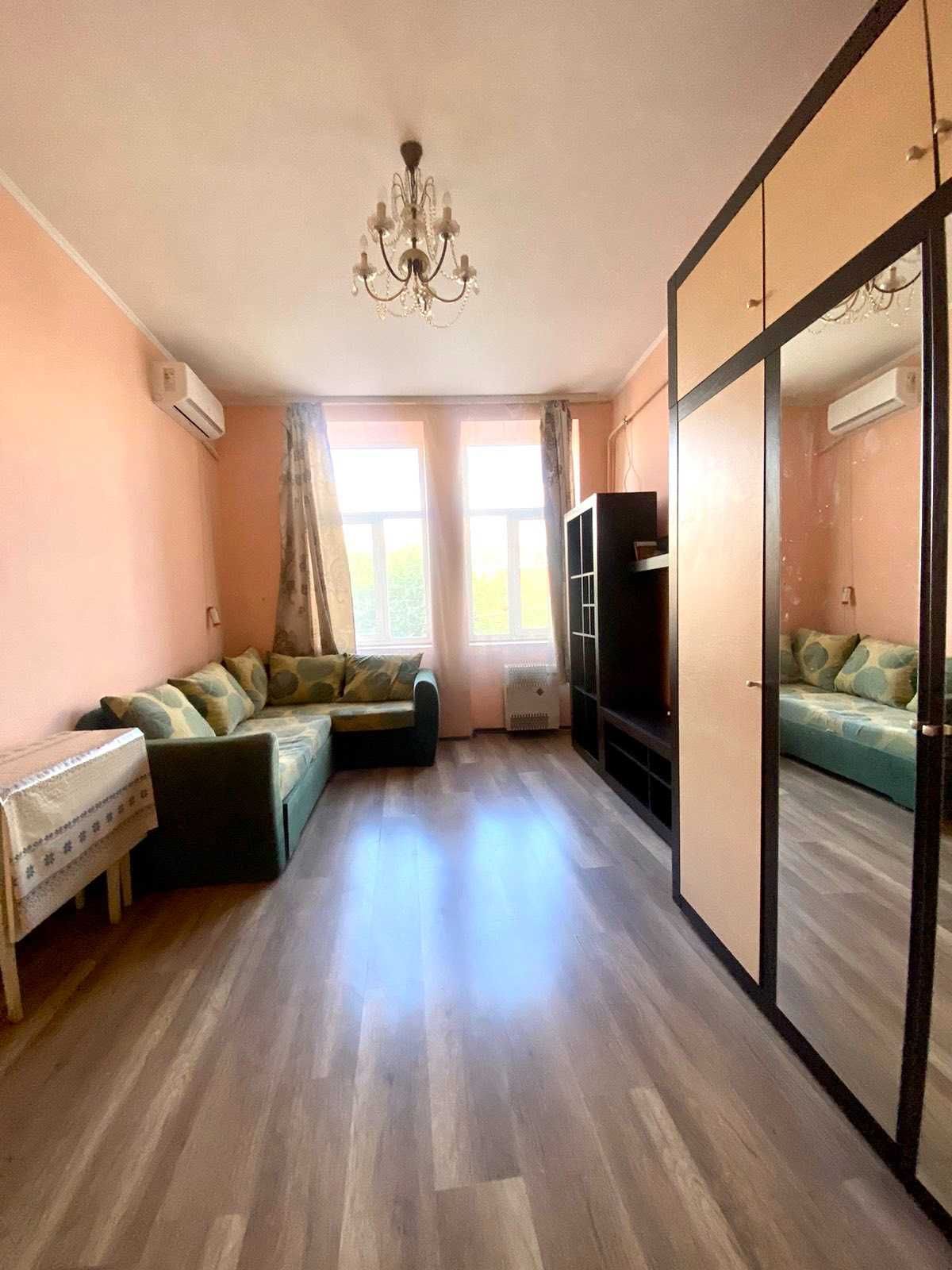 1-Room Apartment on Bazarna Street - Central Location