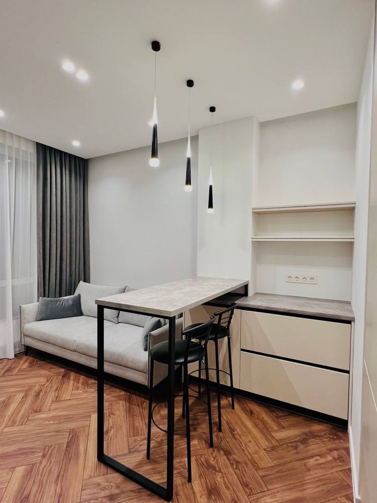 Кең 35 м² пәтер Екатеринославский кешенінде