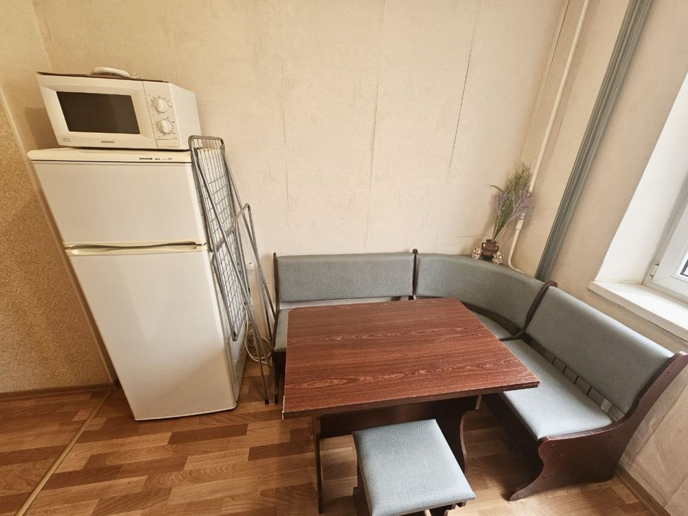 1-Bedroom Apartment near Heroiv Dnipra Metro, Fully Furnished