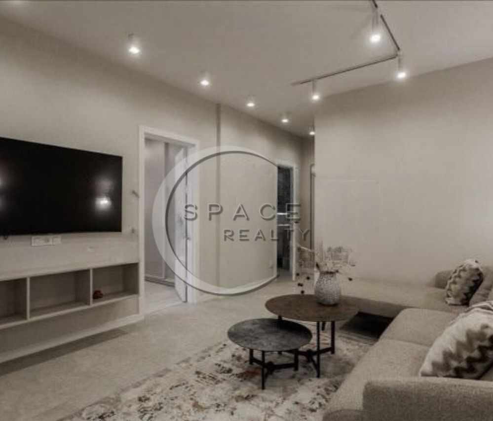 Designer 2-Bed Apartment with City Views