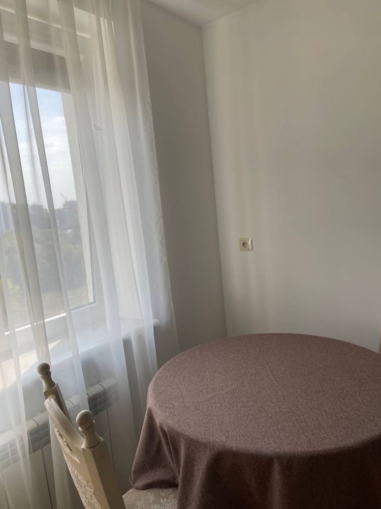 Cozy 1-Bedroom Apartment in City Center with City and Nature Views