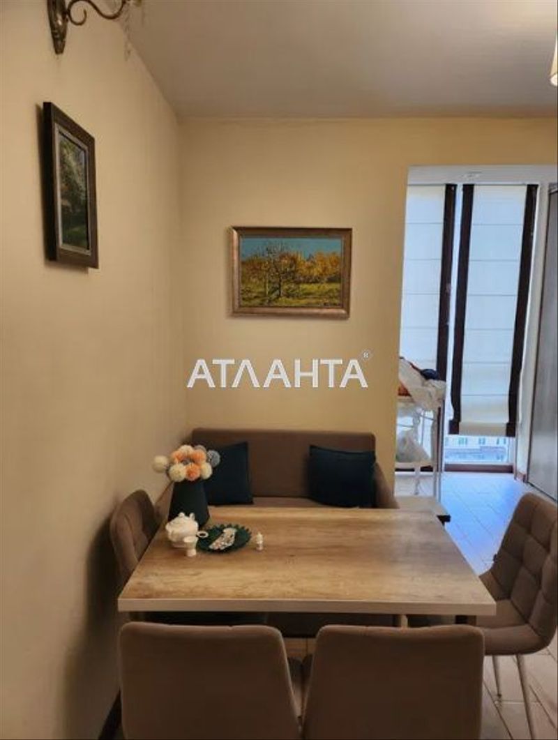 Modern 1-Bedroom Apartment with Secured Territory