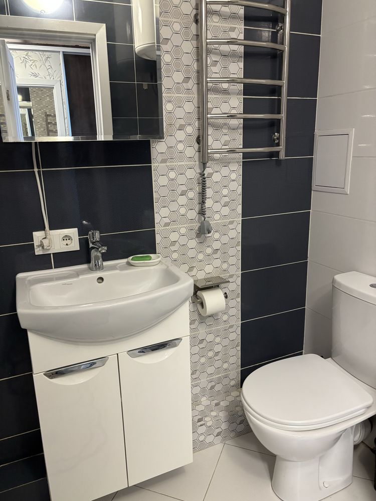 One-Room Studio Apartment on Panamaryova Street, Newly Renovated