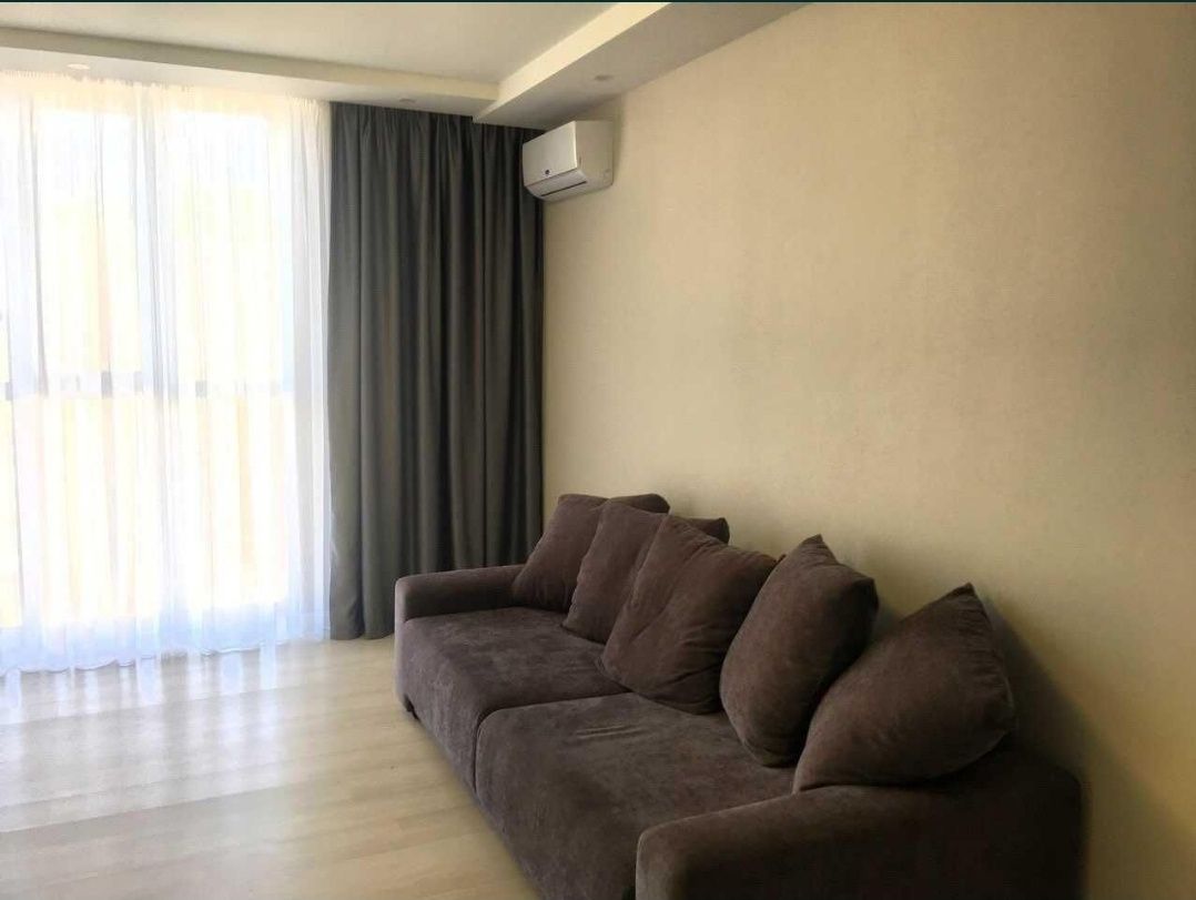 2-Room Apartment on Akademicheskaya Street, Suitable for Single Tenant