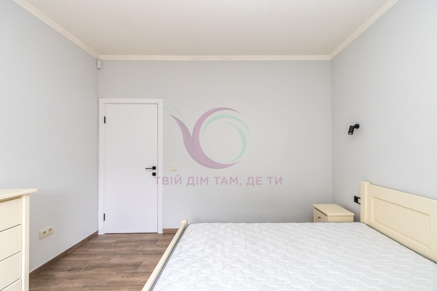 Modern 2-Room Apartment with High-Quality Renovation