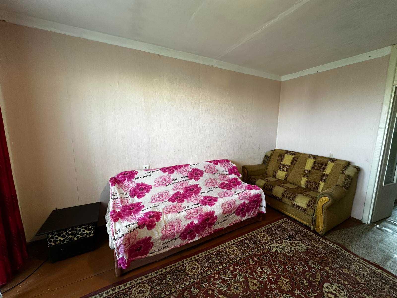 2-Room Apartment on Striyska Street, 9th Floor, Soviet-Style