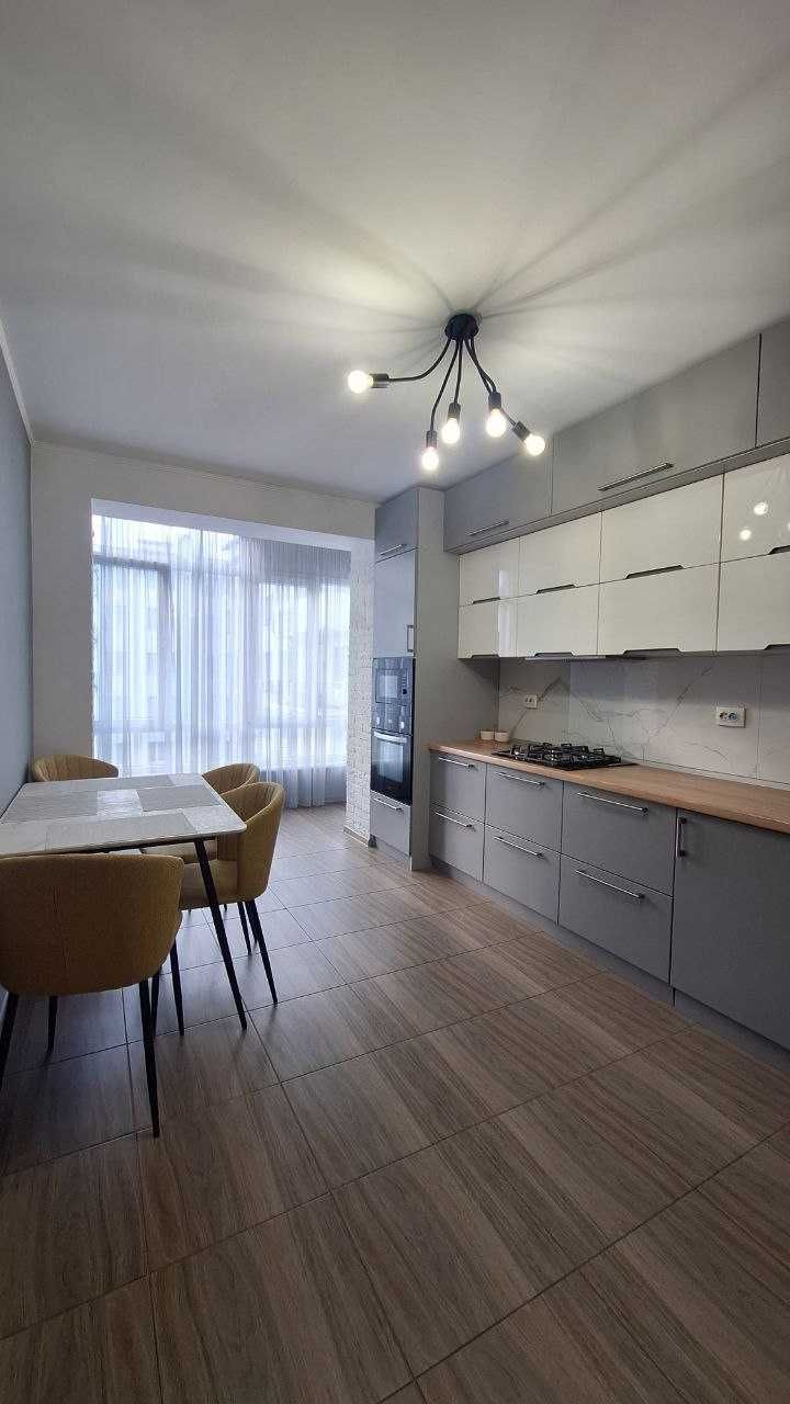 Fully Furnished 2-Room Apartment with Modern Amenities