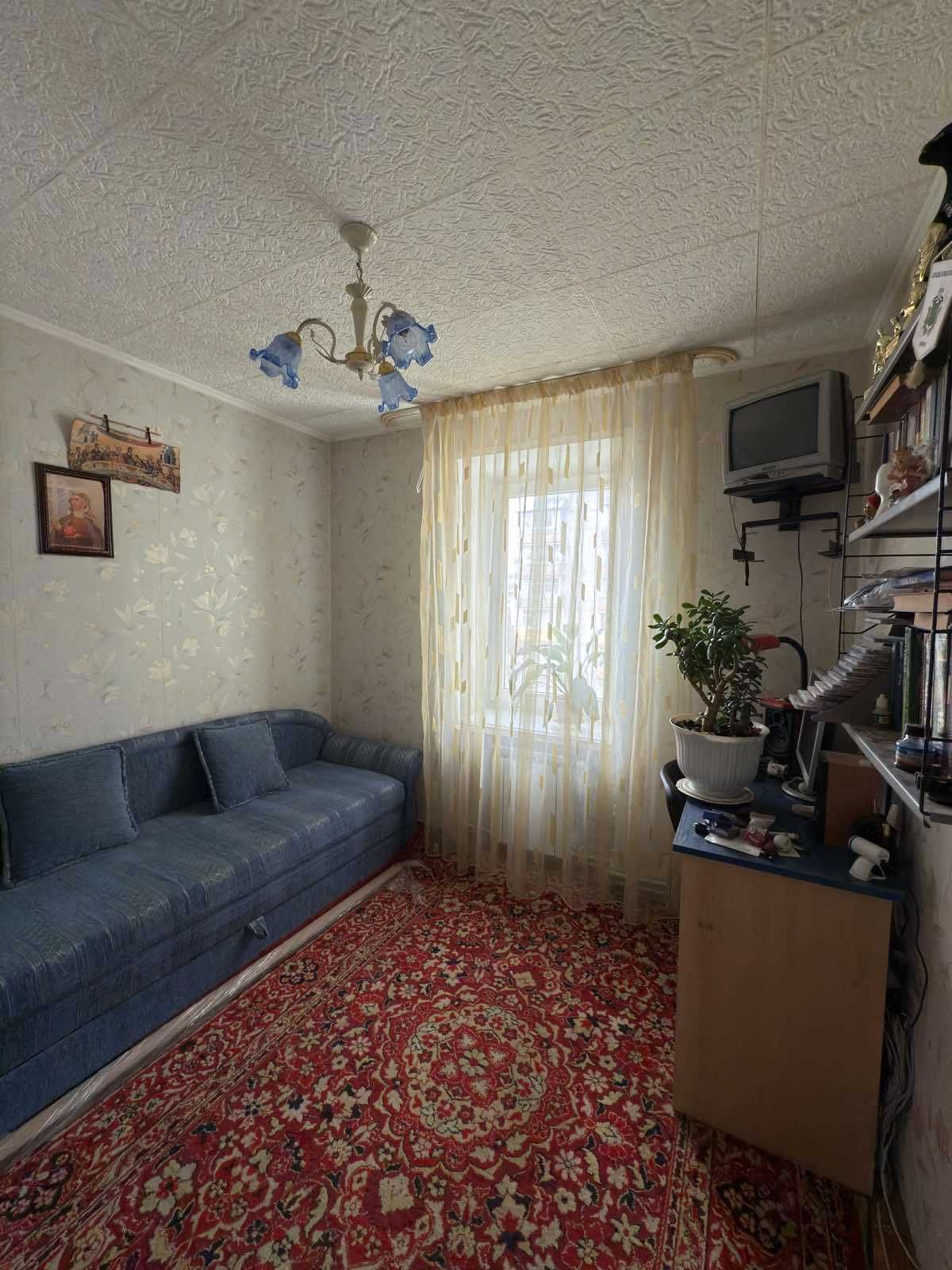 3-Room Apartment in Truskavets, Brick Building, 7th Floor