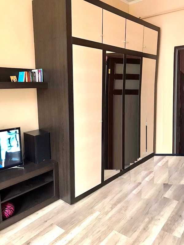 1-Room Apartment on Bazarna Street - Central Location