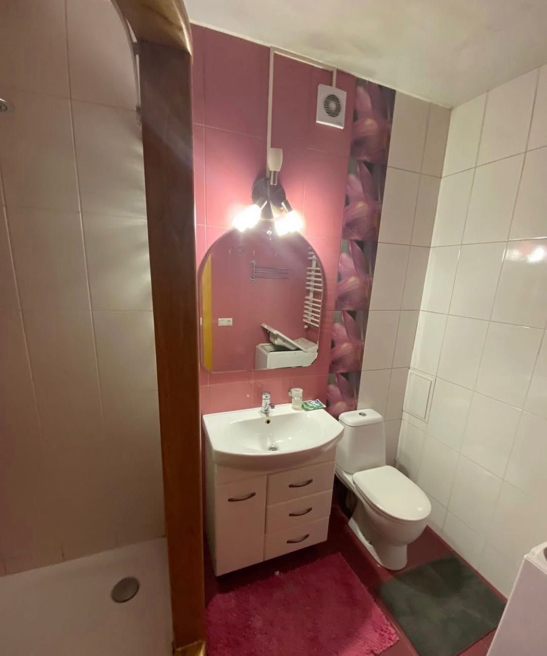 Modern 1-Bedroom Apartment in City Center