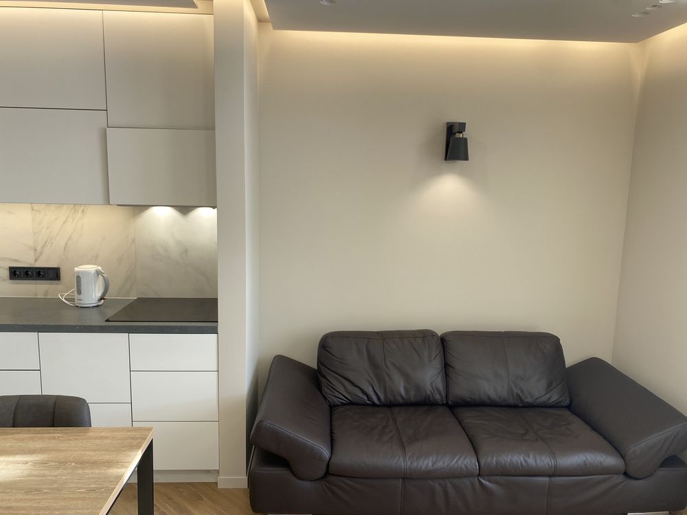 Fully Equipped Modern Apartment with Premium Features