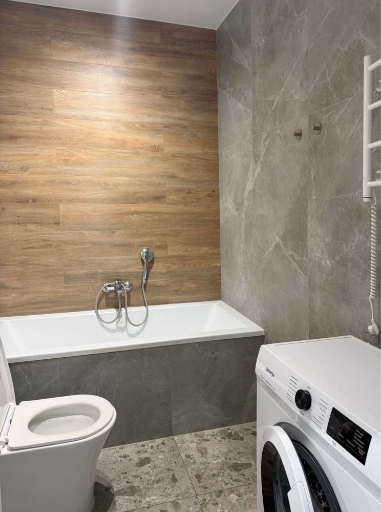 Spacious 1-bedroom apartment in City Lake residential complex