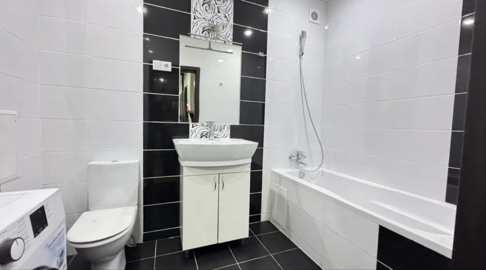 Spacious 1-Bedroom Apartment in New Building on Ivasyuka Street