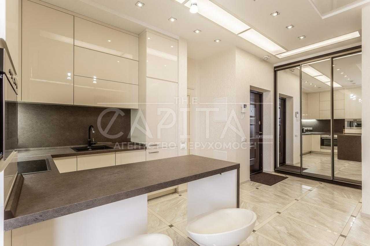 2-Bedroom Apartment in Pokrovskyi Posad Complex with Panoramic View