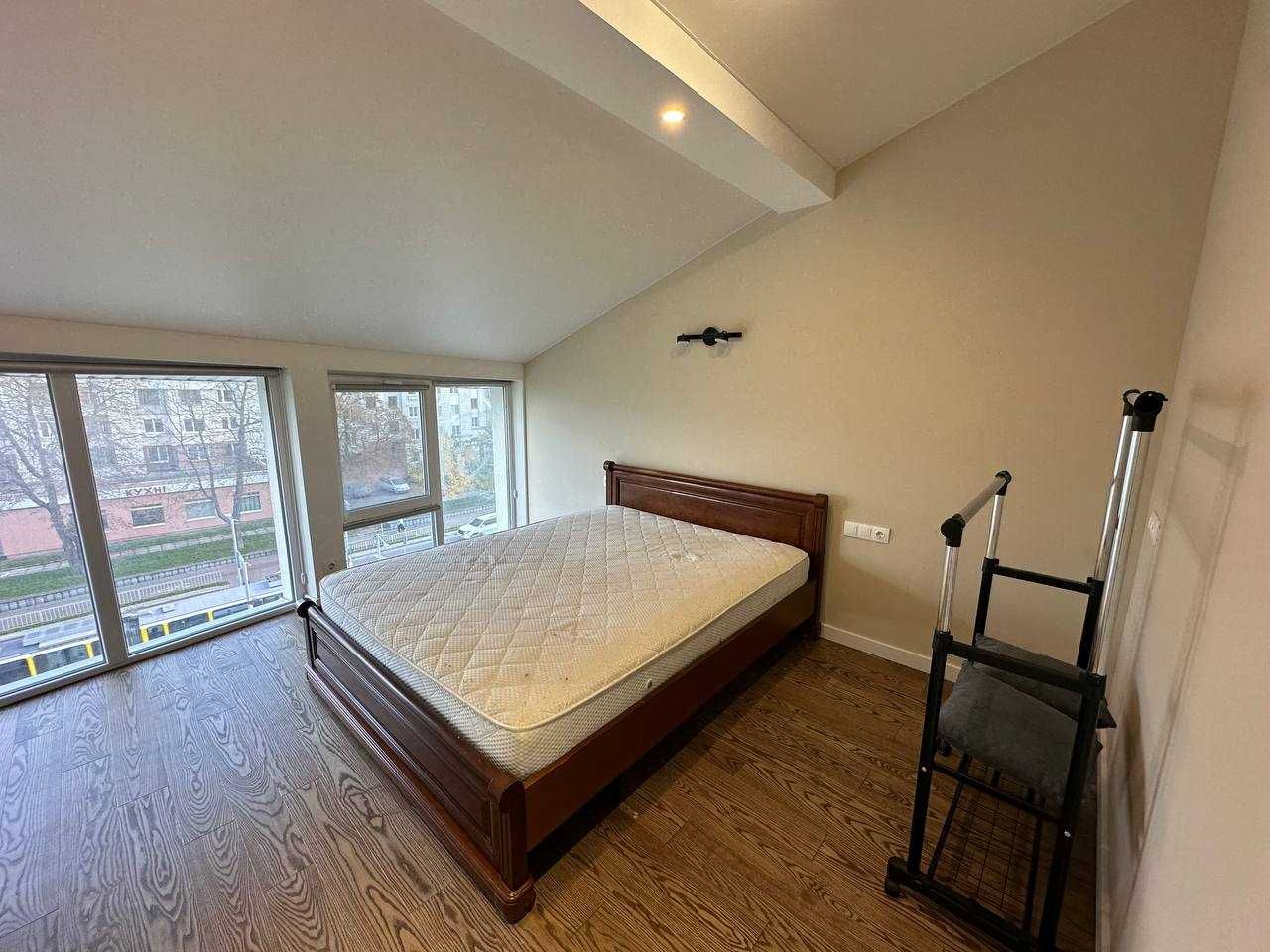 2-Room Apartment with Designer Renovation in New Building on Kniahyni Olhy Street