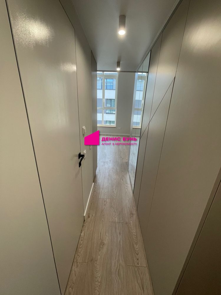 1-Room Studio Apartment with Mezzanine
