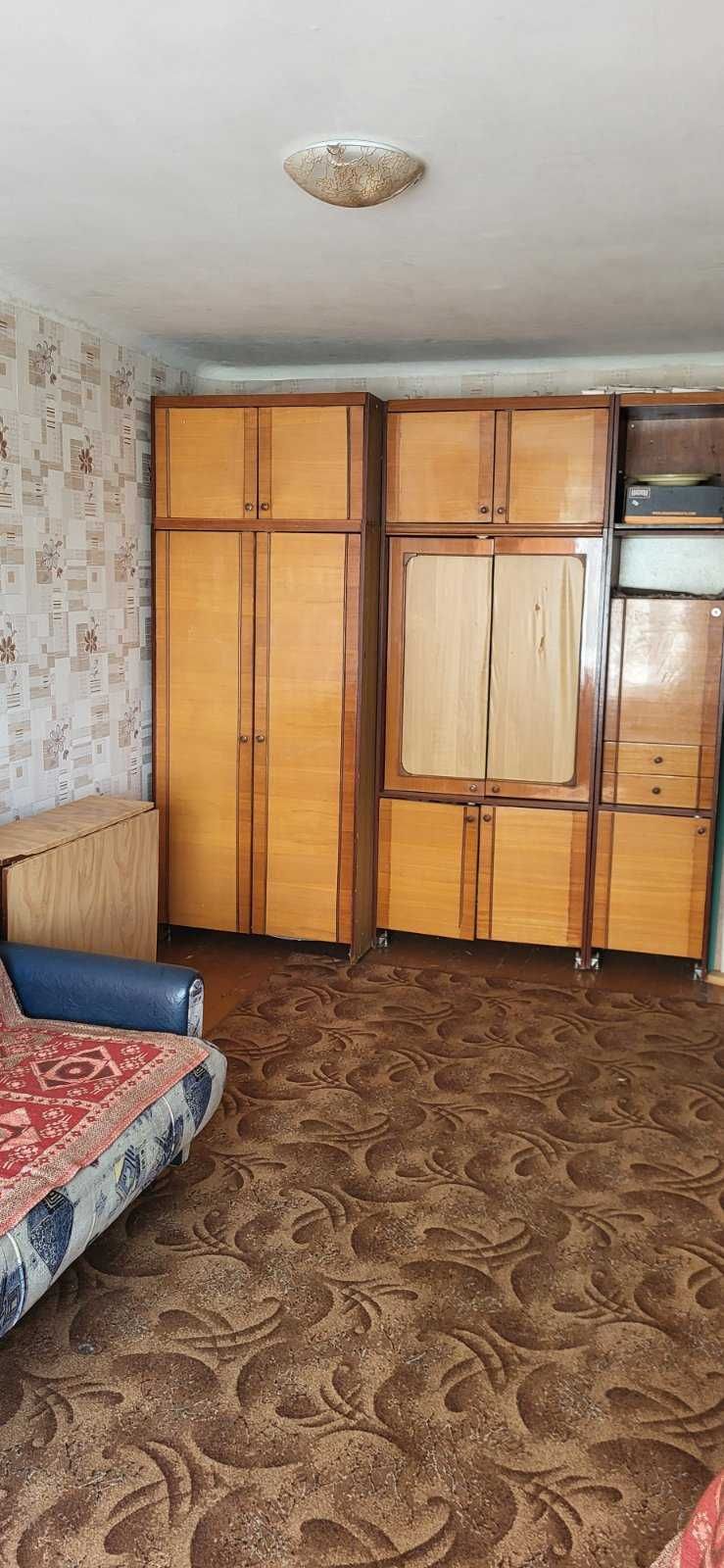 1-Room Apartment on Mazepy Street, Fully Furnished