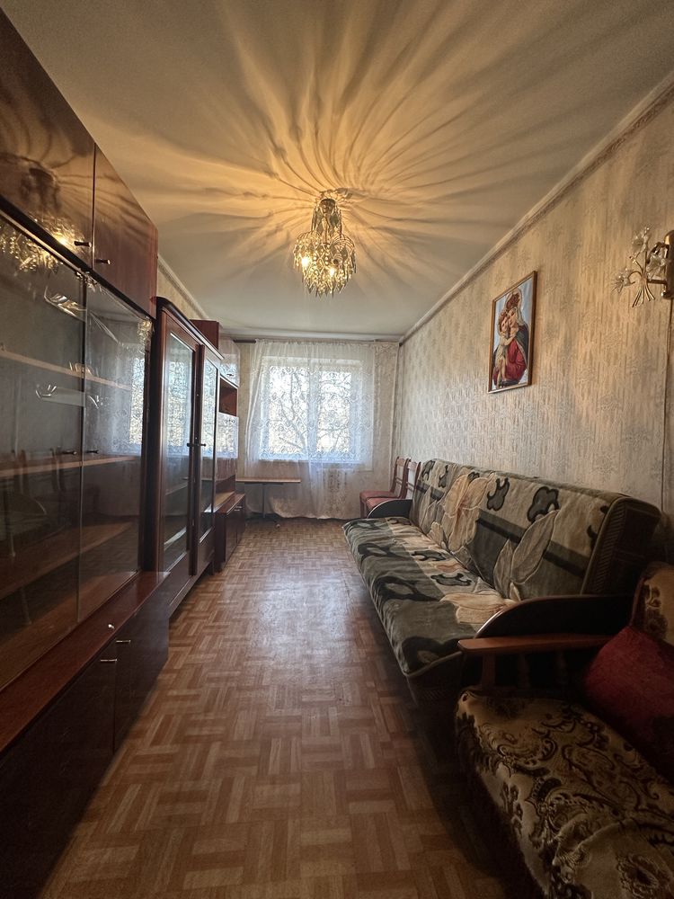 2-Room Apartment in Odessa with Spacious Layout
