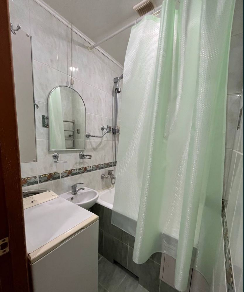 Spacious 2-Room Apartment with Classic Interior