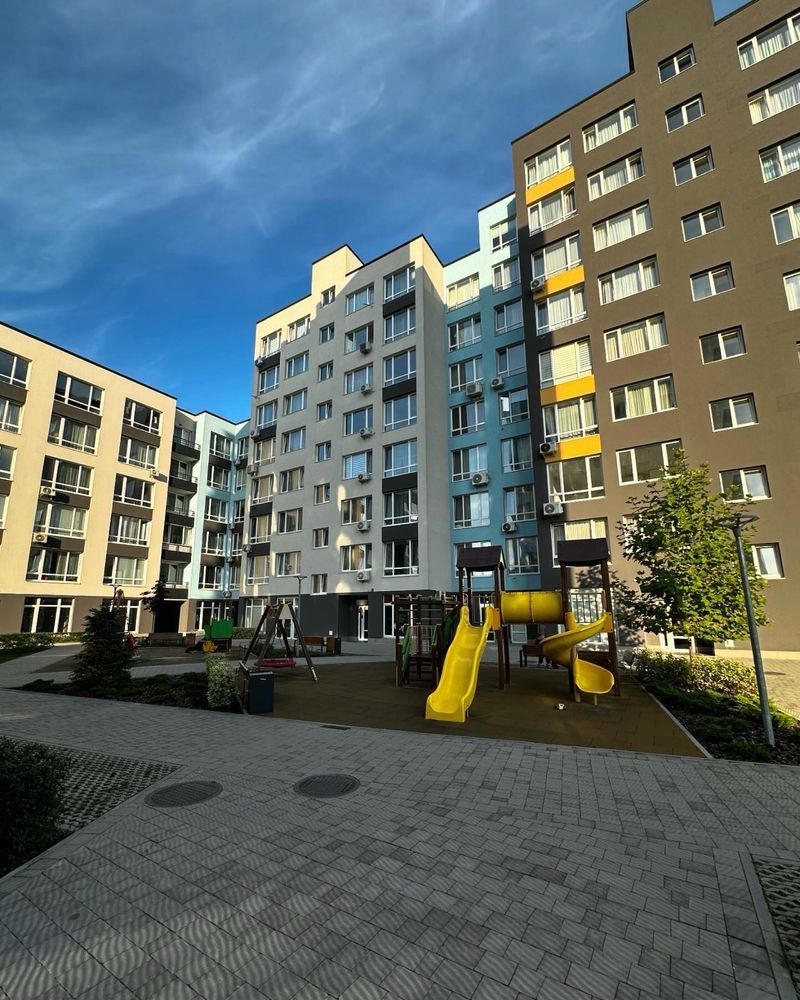 1-Bedroom Apartment with Studio Kitchen near City Center, White Chocolate Complex